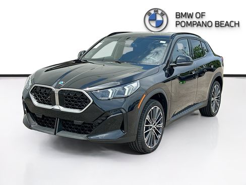 New 2026 BMW X2 xDrive28i w/ Convenience Package AWD/4WD image 3