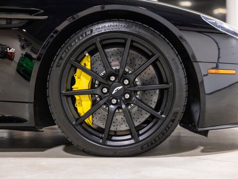 Used 2016 Aston Martin V12 Vantage S image 24