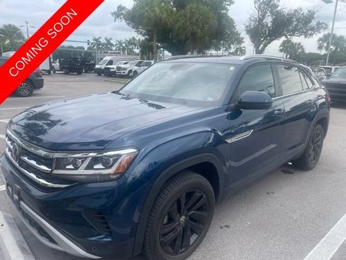 Used 2023 Volkswagen Atlas Cross Sport SE AWD/4WD image 1