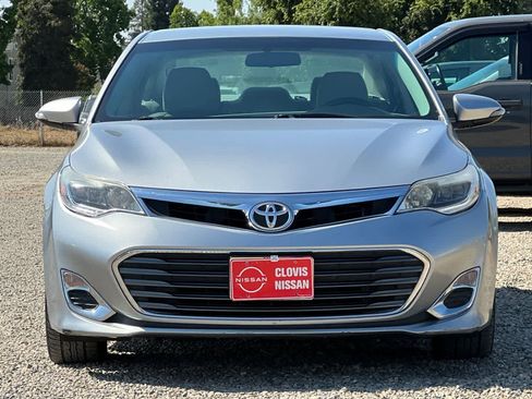 Used 2015 Toyota Avalon XLE FWD image 11