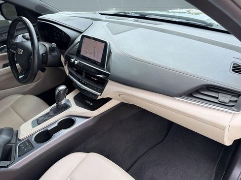 Used 2021 Cadillac CT4 Premium Luxury RWD image 24
