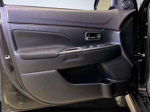 Used 2022 Mitsubishi Outlander Sport S image 19