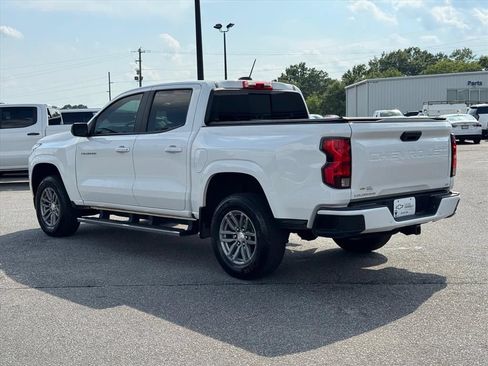 Used 2024 Chevrolet Colorado LT w/ LT Convenience Package RWD image 5
