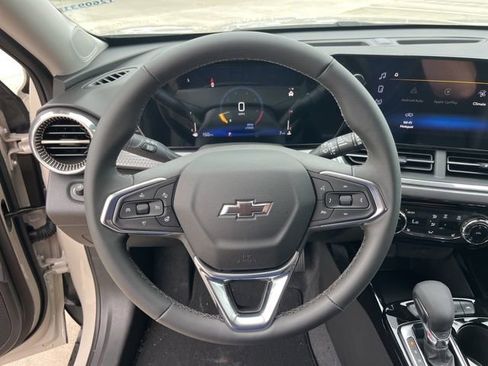 New 2026 Chevrolet Trax ACTIV w/ Driver Confidence Package FWD image 17