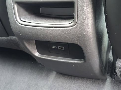 Used 2022 Cadillac XT5 Sportv image 39