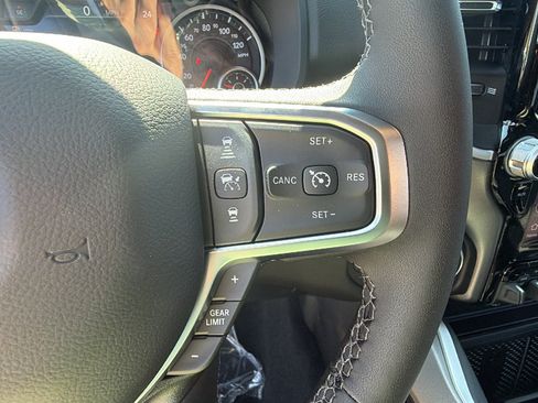 New 2026 RAM 1500 Big Horn AWD/4WD image 24