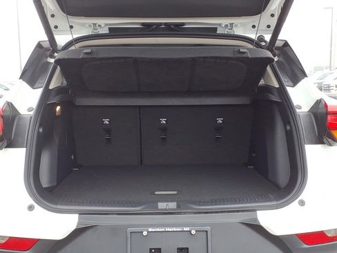 Certified 2024 Buick Encore GX Preferred w/ Comfort Package image 14