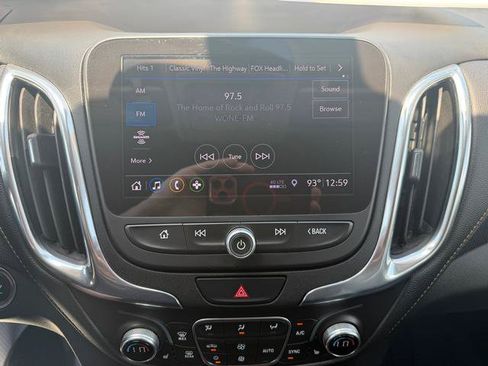 Used 2020 Chevrolet Equinox Premier w/ LPO, Floor Liner Package AWD/4WD image 19
