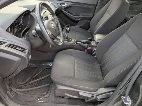 Used 2015 Ford Focus SE w/ SE Ecoboost Package image 15