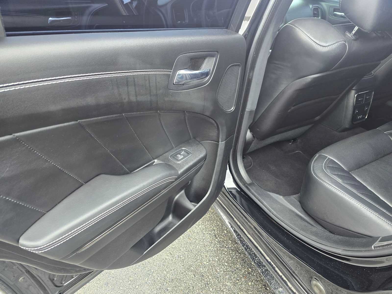 Used 2023 Dodge Charger SRT Hellcat w/ Harman/Kardon Audio Group RWD image 15