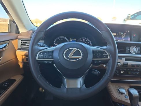 Used 2017 Lexus ES 350 image 24