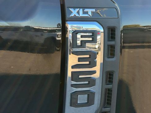 Used 2024 Ford F350 XLT w/ FX4 Off-Road Package image 23