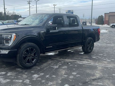 Used 2023 Ford F150 Lariat w/ Equipment Group 502A High AWD/4WD image 4