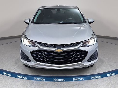 Used 2019 Chevrolet Cruze LT w/ LT Fleet Convenience Package FWD image 3