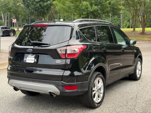 Used 2018 Ford Escape SEL AWD/4WD image 5