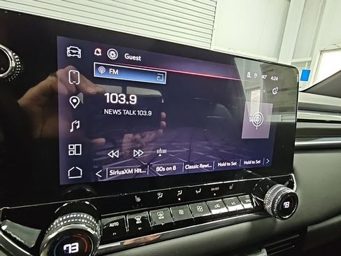 New 2026 GMC Canyon Elevation w/ Convenience Package image 16