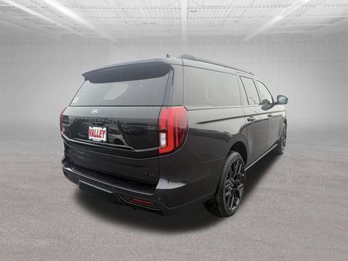 New 2027 Ford Expedition Max Platinum w/ Stealth Performance Package AWD/4WD image 3