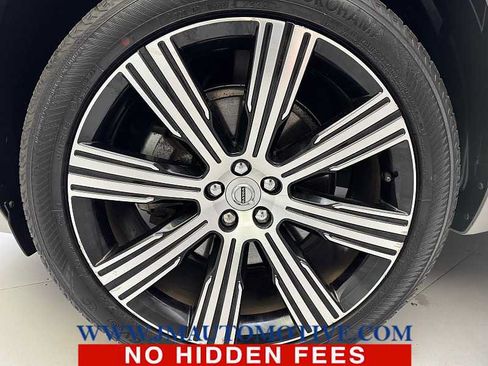 Used 2021 Volvo XC90 T6 Inscription w/ Advanced Package AWD/4WD image 9