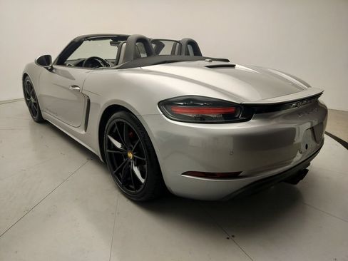 Certified 2017 Porsche 718 Boxster S RWD image 7