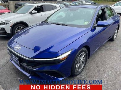 Used 2024 Hyundai Elantra SE