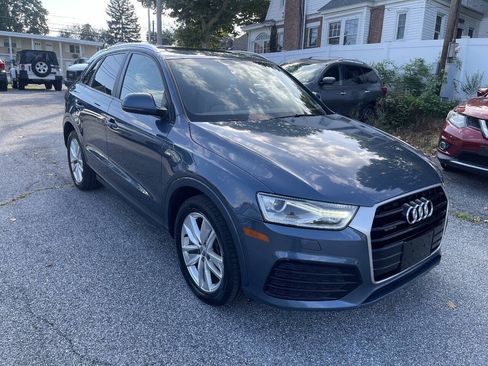 Used 2018 Audi Q3 2.0T Premium AWD/4WD image 2