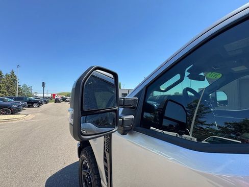 Used 2023 Ford F250 Lariat w/ Lariat Ultimate Package AWD/4WD image 18