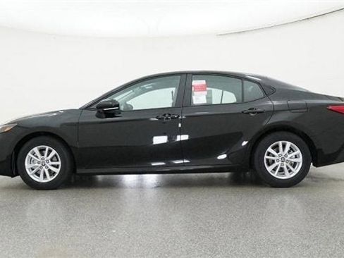 New 2026 Toyota Camry LE image 85