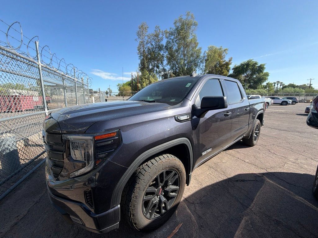 Used 2023 GMC Sierra 1500 Elevation AWD/4WD image 2