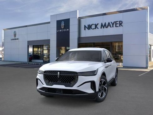 New 2025 Lincoln Nautilus Premier w/ Equipment Group 102A image 2