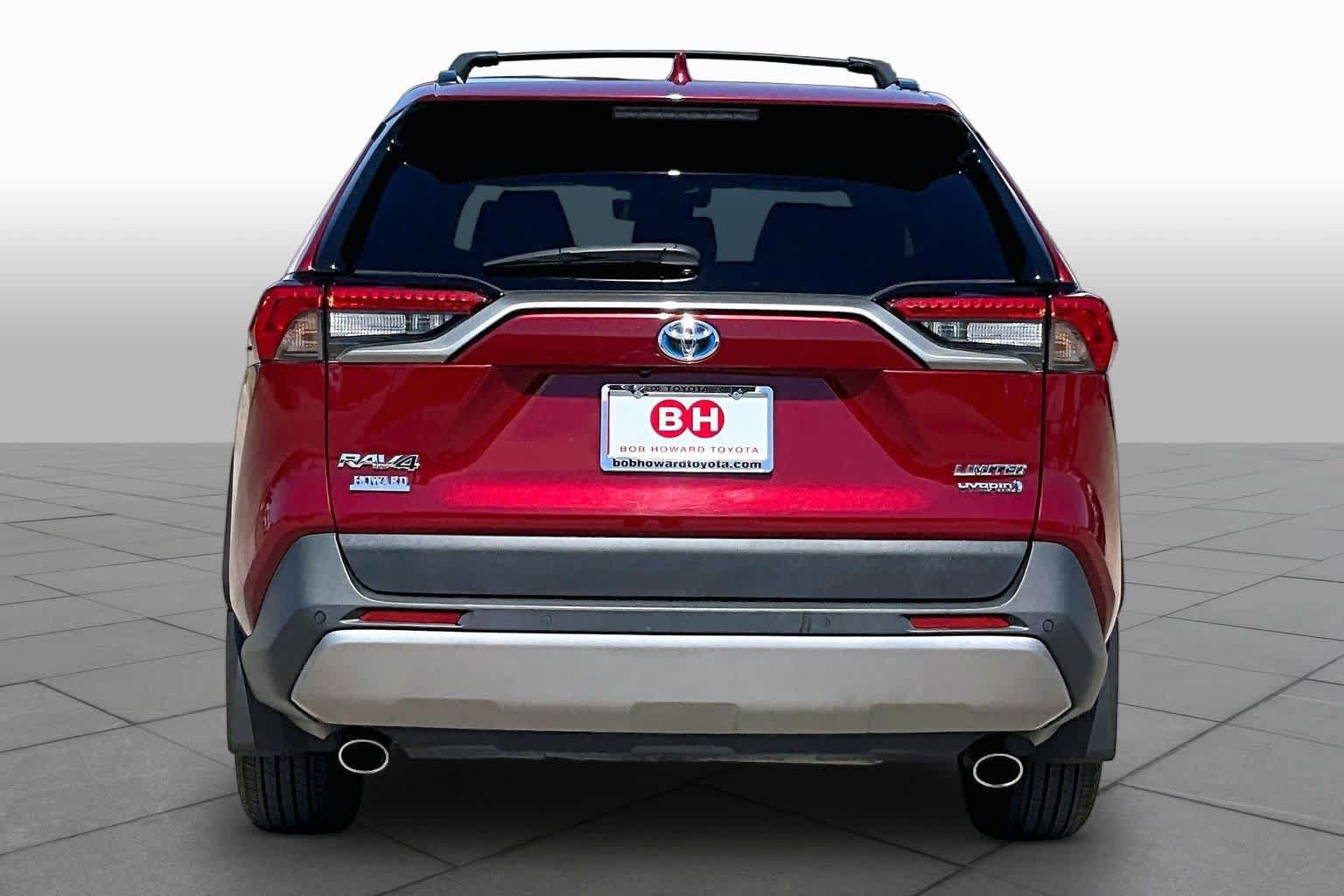 Used 2024 Toyota RAV4 Limited w/ Advanced Technology Package AWD/4WD image 5