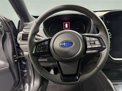 Certified 2025 Subaru Forester Premium AWD/4WD image 12