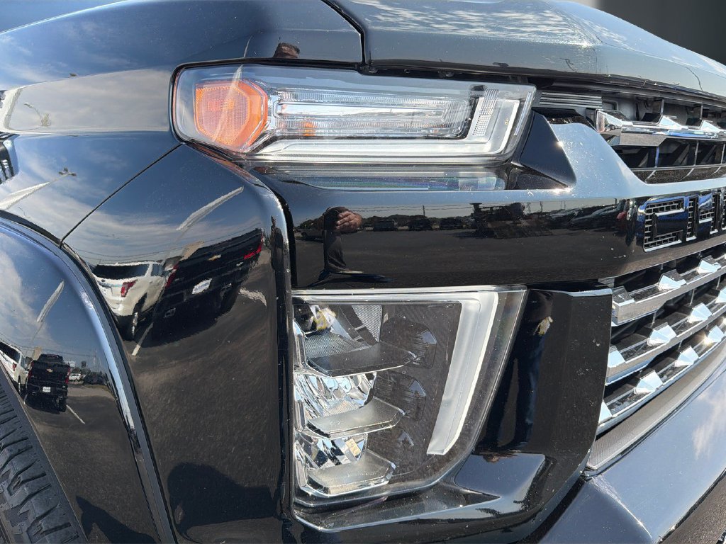 Certified 2022 Chevrolet Silverado 2500 LTZ w/ Z71 Chrome Sport Edition AWD/4WD image 12
