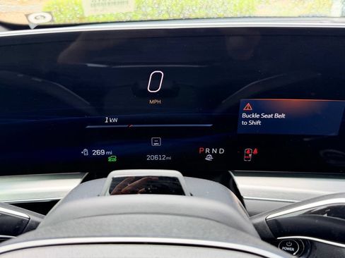 Used 2024 Cadillac Lyriq Sport AWD/4WD image 13