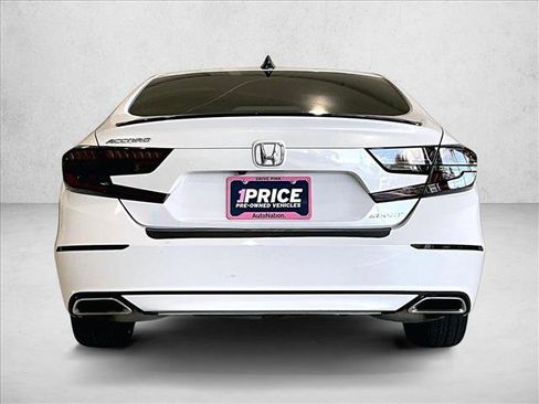Used 2022 Honda Accord Sport image 4