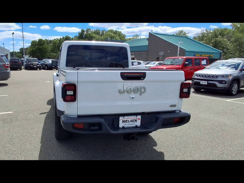 Used 2022 Jeep Gladiator Overland w/ Popular Equipment Package AWD/4WD image 7