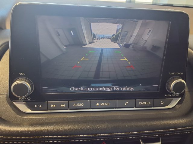 Used 2023 Nissan Rogue S AWD/4WD image 14