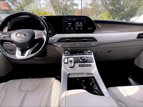 Used 2020 Hyundai Palisade SEL w/ Premium Package FWD image 16