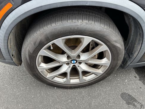 Used 2021 BMW X5 xDrive45e w/ Premium Package 3 AWD/4WD image 13