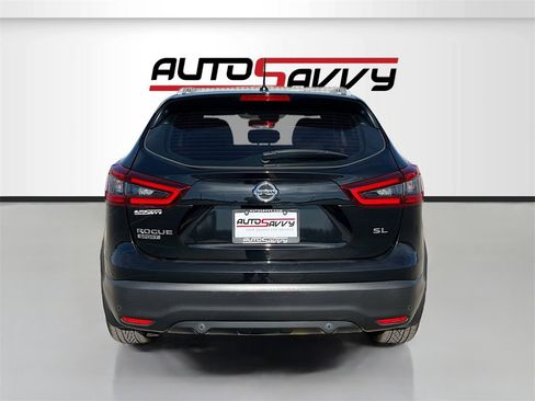 Used 2021 Nissan Rogue Sport SL w/ Premium Package image 6