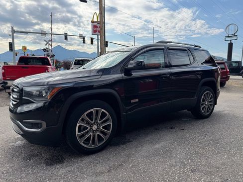 Used 2017 GMC Acadia SLT AWD/4WD image 24