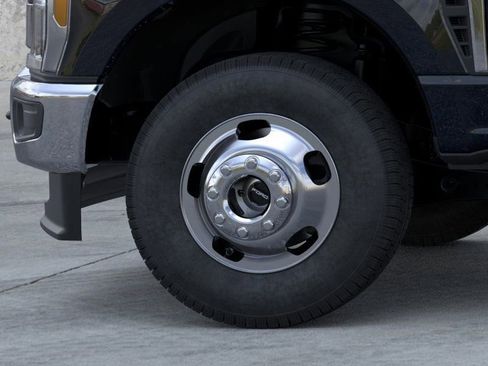 New 2026 Ford F350 XL w/ XL Chrome Package image 19