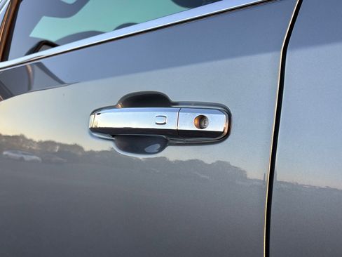 New 2026 GMC Sierra 1500 SLT w/ SLT Premium Plus Package image 40