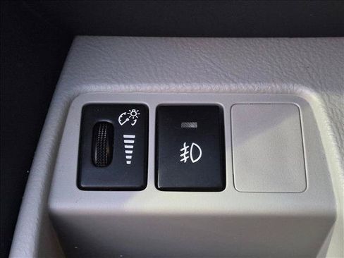 Used 2012 Toyota RAV4 FWD w/ Upgrade Value Pkg image 13