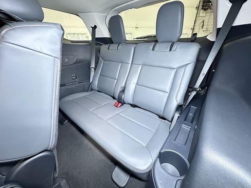Used 2026 Ford Explorer Active w/ Active Comfort Package AWD/4WD image 26