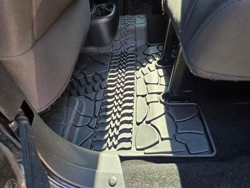 Used 2017 Jeep Wrangler Unlimited Sport w/ Quick Order Package 24S image 37