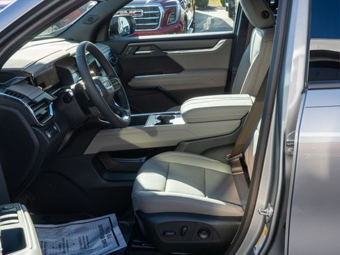 New 2026 GMC Acadia Elevation w/ Elevation Premium Package image 18