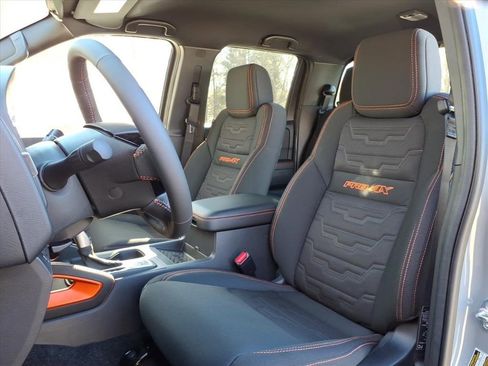 New 2026 Nissan Frontier PRO-4X w/ Pro-4x Convenience Package image 9