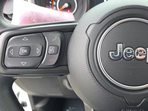 New 2026 Jeep Gladiator Sport image 17