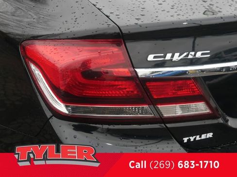 Used 2015 Honda Civic LX image 12