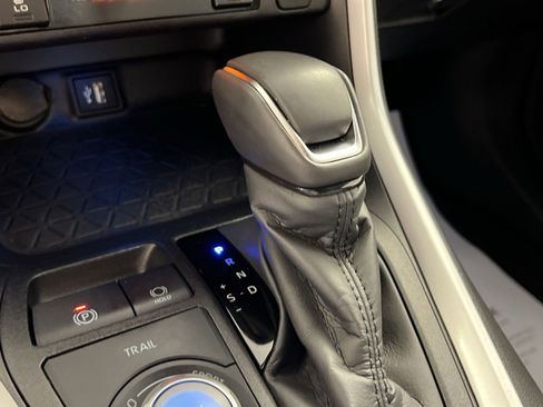 Used 2025 Toyota RAV4 XSE w/ Weather Package image 22